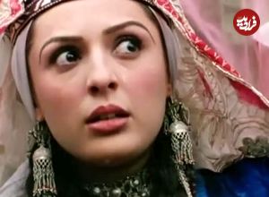 عکس؛ سفر زمان؛ چهرۀ «رعنا» (سریال در چشم باد) بعد از 16 سال در «زمین گلف»