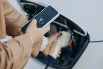 فناوری شارژ ۹۰ درصدی خودروی برقی در ۹ دقیقه