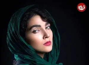 عکس| سفر زمان؛ استایل رنگارنگ «سارا رسول زاده» در نمایش «مارلون براندو»