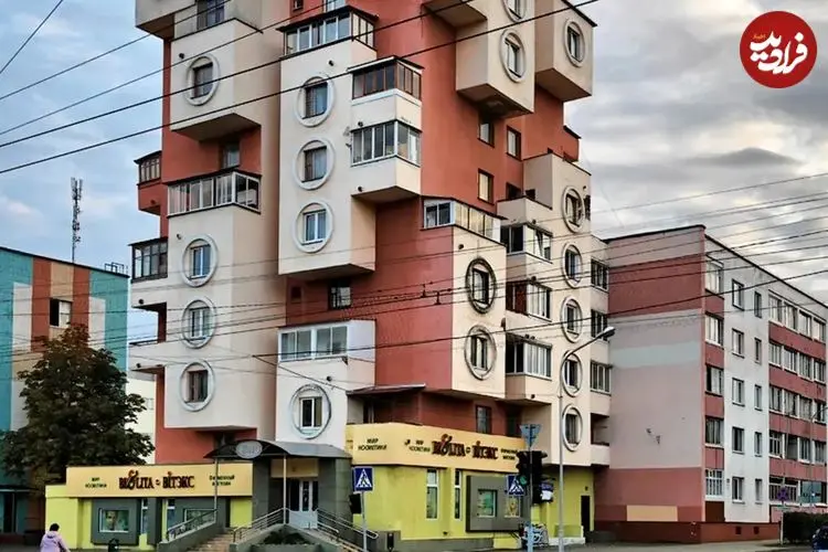 عکس؛ "خانه لانه‌پرنده" در بلاروس؛ نماد معماری مدرن شوروی!