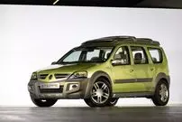 تصاویر؛ گنجینه پنهان «رنو» با حضور ال‌۹۰ به فروش می‌رسد