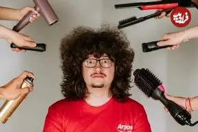 تصاویر| واکنش طرفدار منچستر یونایتد به شایعات درباره میلیونر شدنش پس از کوتاه نکردن مو