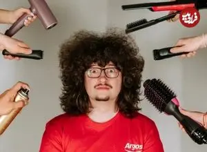 تصاویر| واکنش طرفدار منچستر یونایتد به شایعات درباره میلیونر شدنش پس از کوتاه نکردن مو