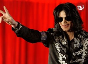 عکس| سفر در زمان؛ «مایکل جکسون» در کنار خانواده و در یک مراسم در لسآنجلس؛ سال 1349