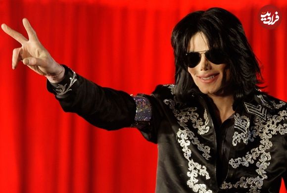 عکس| سفر در زمان؛ «مایکل جکسون» در کنار خانواده و در یک مراسم در لس‌آنجلس؛ سال 1349