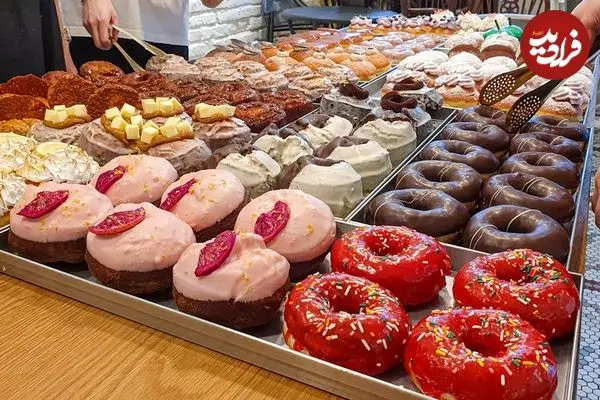 ببینید| غذای خیابانی در کره؛ پخت محبوب ترین دونات ها در سئول