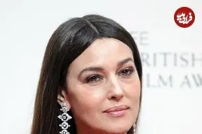 عکس| سفر در زمان؛ «مونیکا بلوچی» در کنفرانس خبری جشنواره برلین در آلمان؛ سال 1379