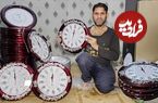 ببینید؛ مراحل تولید ساعت دیواری دست ساز در کارگاهی در پاکستان