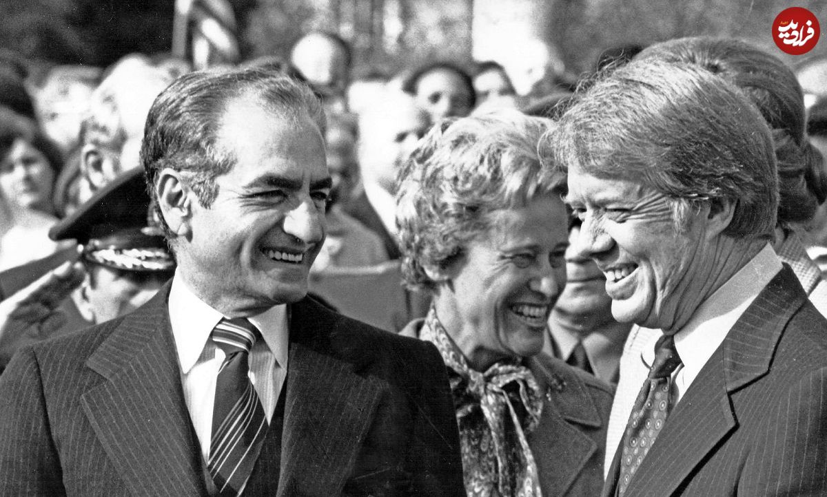 عکس؛ سفر در زمان؛ دیدار «ثریا و محمدرضا پهلوی با دکتر مصدق»؛ سال 1331
