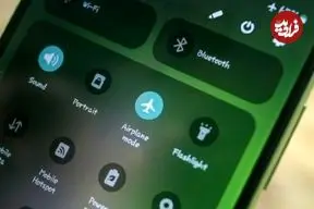 اگر در طول پرواز، گوشی خود را در حالت هواپیما قرار ندهید چه اتفاقی می‌افتد؟