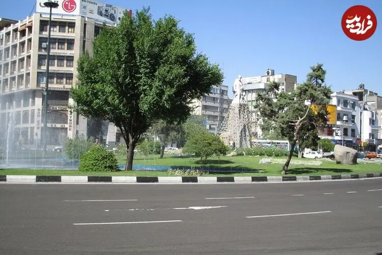 عکس| سفر زمان؛ سیمای خیابان فردوسی تهران، پیش از سنگفرش و آسفالت؛ حدود یک قرن قبل