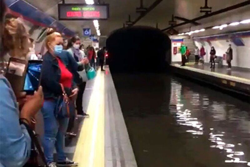(ویدیو) غرق شدن متروی شهر مادرید به خاطر بارش شدید باران!