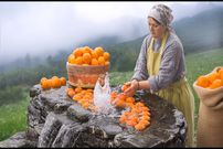 ببینید؛ غذای روستایی در آذربایجان؛ کباب بره طعم دار شده با پرتقال