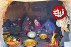 ببینید؛ غذای روستایی در ایران؛ پخت زرشک پلو با مرغ توسط زوج عشایر
