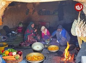 ببینید؛ غذای روستایی در ایران؛ پخت زرشک پلو با مرغ توسط زوج عشایر