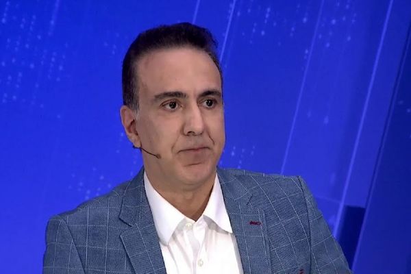 عکس| سفر در زمان؛ «مزدک میرزایی» در جوانی و در کنار «عادل فردوسی پور»