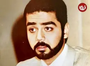 عکس| سفر در زمان؛ «عدی حسین» در حال استقبال از یک بازیکن عراقی؛ سال 1377