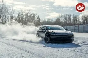 مالکان خودروهای برقی بخوانند / مشکل لیز خوردن در زمستان از اینجاست