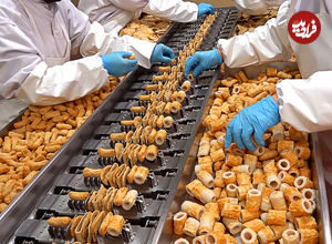 (ویدئو) مراحل پخت و بسته بندی کیک محبوب سئولی ها در یک کارخانه کره ای