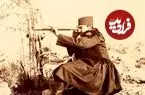 عکس| سفر به ایران قدیم؛ ناصرالدین شاه با «دستۀ گل» در کنار چندتن از درباریان