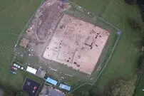 کشف بقایای یک سالن جشن 1300 ساله در انگلیس