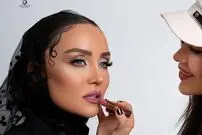 عکس| سفر زمان؛ «حدیث فولادوند» با گیتار لب رودخانه؛ سال 83