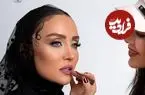 عکس| سفر زمان؛ «حدیث فولادوند» با گیتار لب رودخانه؛ سال 83