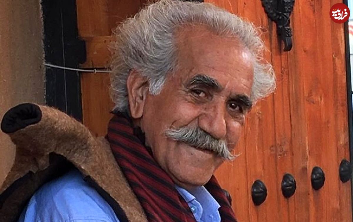 عکس؛ سفر در زمان؛ «کاووس عدالت» سریال نون خ با لباس خلبانی و در میان افسران ارتش؛ دهه 70