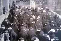 نماز جمعه از چه زمانی در تهران برگزار شد؟
