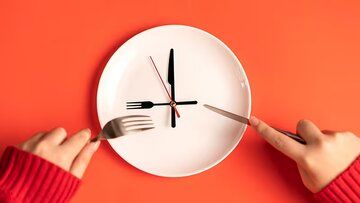 ساعتِ غذا خوردن مهم است؛ برای کاهش وزن چه زمانی باید غذا بخوریم؟