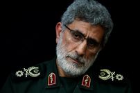 عکس؛ سفر به تاریخ؛ عکس کمتر دیده‌شدۀ «سردار قاآنی» در کنار «رهبر انقلاب» در جبهه؛ دهۀ 1360