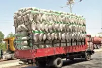 ببینید| واژگونی ۳۰۰ کیسه برنج وسط جاده