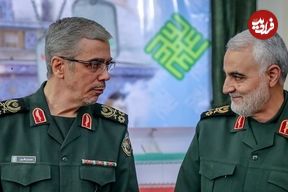 عکس؛ سفر به تاریخ؛ «سرلشکر باقری» در کنار «عزیز جعفری و رحیم صفوی» در سنگر فرماندهی در جبهه؛ دهۀ 60