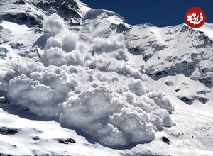 سقوط بهمن قربانی گرفت