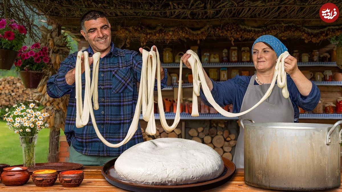 ببینید؛ غذای روستایی در آذربایجان؛ دوشیدن شیر گاو و تهیه پنیر موزارلا