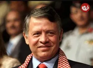 عکس| سفر در زمان؛ «ملک عبدالله دوم» در کنار وزاری اردن در کاخ سلطنتی رغدان؛ سال 1377