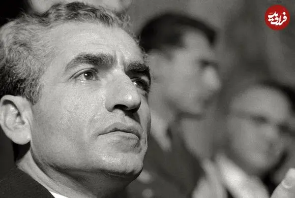 عکس| سفر در زمان؛ «محمدرضا پهلوی» در سفر حج و با لباس احرام؛ دهه 40