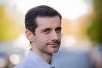 عکس| انتقاد پسر پزشکیان از صداوسیما: اپوزیسیون نیستی
