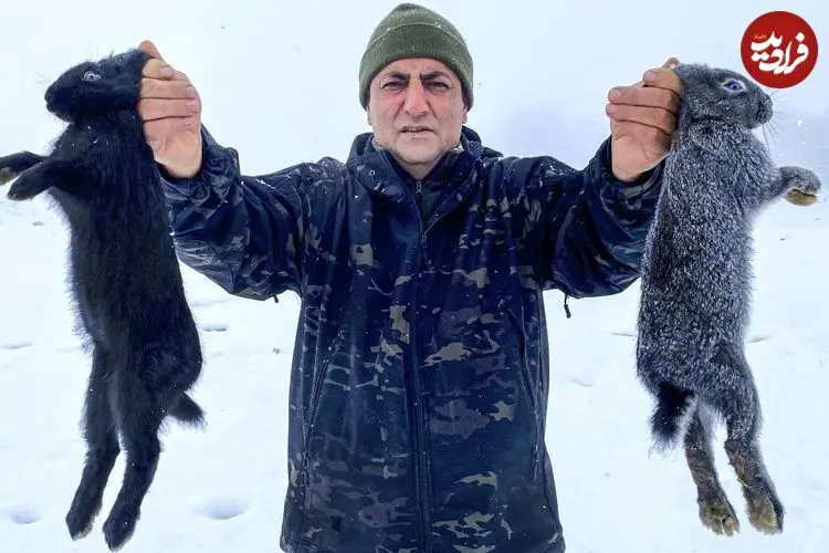 ببینید| غذای روستایی در آذربایجان؛ پخت غذا با خرگوش و سبزیجات در کوهستانی برفی