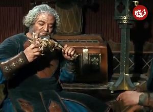 عکس؛ سفر زمان؛ «مهلّب» (سریال مختارنامه) و همسرش در یک سفر زیارتی