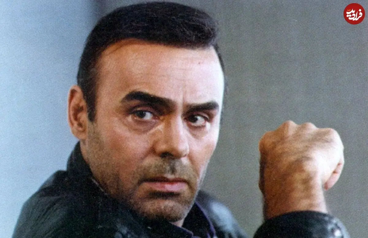 عکس| سفر در زمان؛ «همایون» در کنار «جمشید هاشم پور» در یک مراسم؛ دهه 70