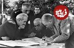 عکس؛ سفر در زمان؛ «رضاخان در حال بررسی میکروسکوپ»؛ دهه 1310