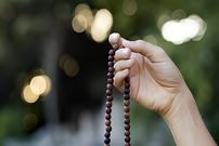 تصاویر؛ علم مانترا: چگونه تکرار یک کلمه می‌تواند مغز و زندگی شما را تغییر دهد؟
