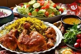سیب پلو کرمانشاهی با مرغ؛ بهتر است برای پختنش روغن کرمانشاهی را حذف نکنید!