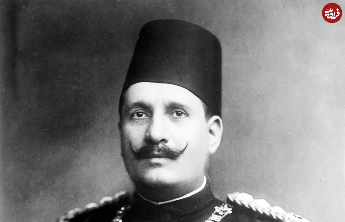 عکس؛ سفر در زمان؛ «ملک احمد فؤاد اول، پادشاه مصر» در کنار همسر اولش ملکه شویکار؛ سال 1274