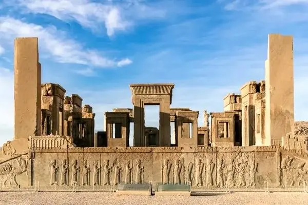 صدور ۴ هزار سند برای بناهای تاریخی/ سند مالکیت میراث فرهنگی چیست؟