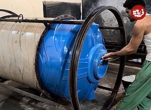 ببینید| فرآیند دیدنی تولید تانکرهای آب پلاستیکی در پاکستان