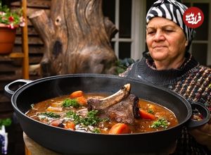 ببینید؛ غذای روستایی در آذربایجان؛ برداشت فلفل دلمه ای و پخت خورشت با گوشت
