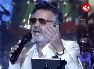 عکس| سفر زمان؛ «معین» در 25 سالگی در حال اجرای برنامه در یک رستوران در اصفهان؛ سال 55