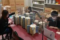 ببینید؛ مراحل تماشایی تولید انبوه راکت و توپ پینگ پنگ در کارخانه ای در ژاپن